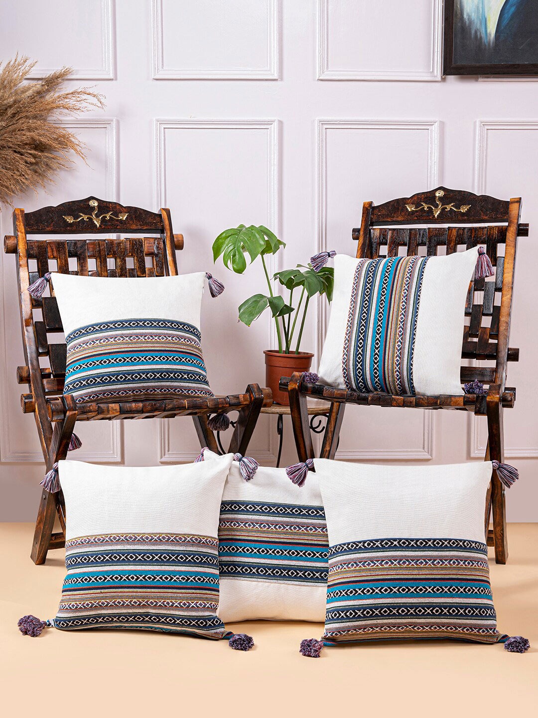 

ANWYN White & Blue 5 Pieces Striped Jacquard Square Cushion Covers