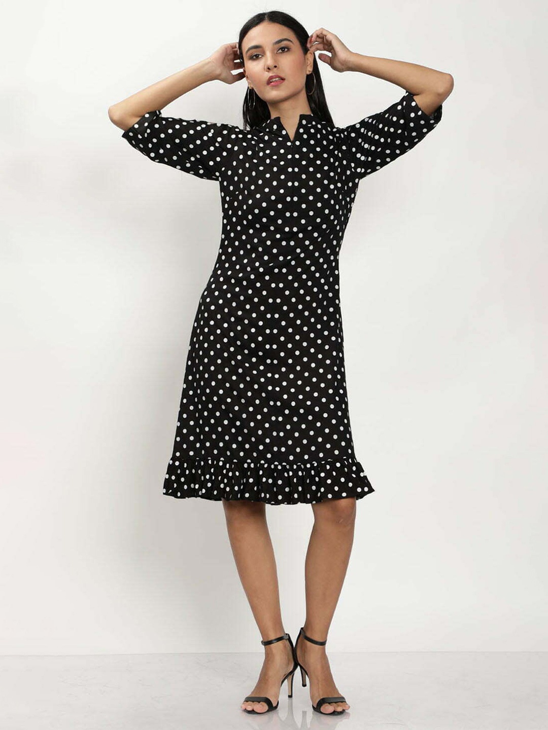 

THE BLACK LOVER Polka Dot Printed Mandarin Collar Cold-Shoulder Cotton A-Line Dress