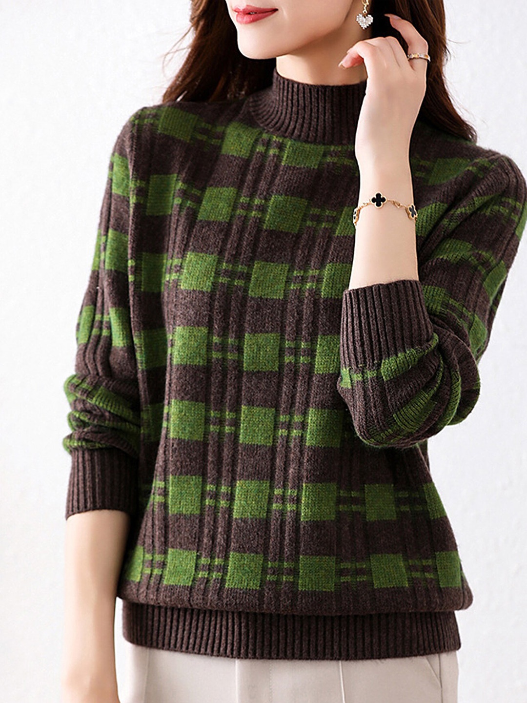 

LULU & SKY Checked Turtle Neck Pullover Sweater, Brown