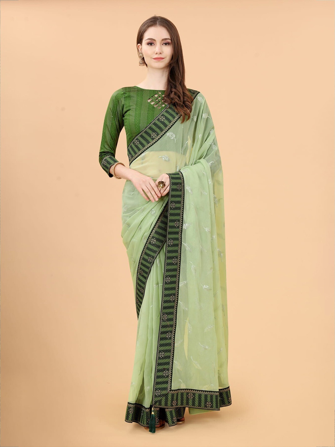 

Mitera Floral Printed Silk Blend Saree, Green