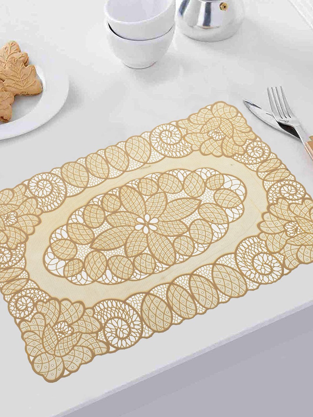 

Kuber Industries Cream-Coloured 6 Pieces Floral-Pattern Rectangular Table Placemats