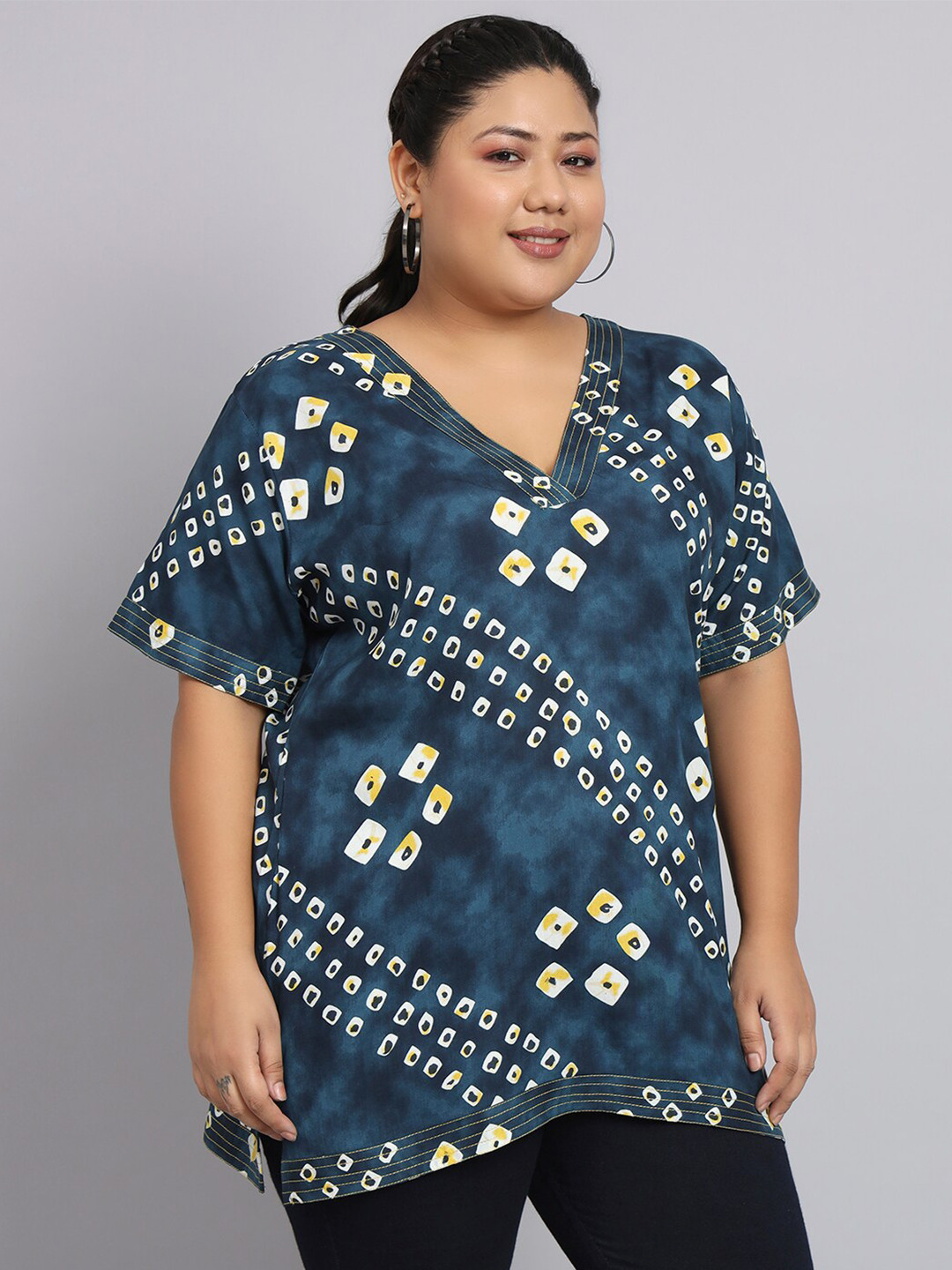 

KALINI Plus Size Bandhani Printed Straight Kurti, Navy blue