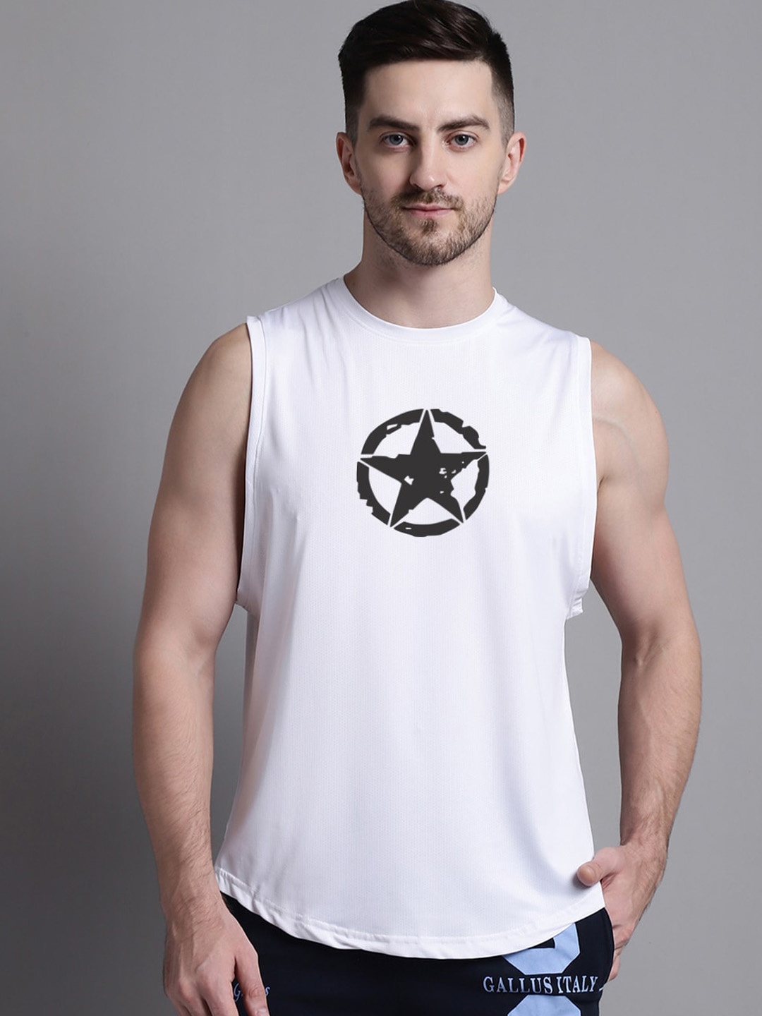 

Friskers Graphic Printed Sleeveless Slim Fit Gym Vests MD466-3678-02-S, White