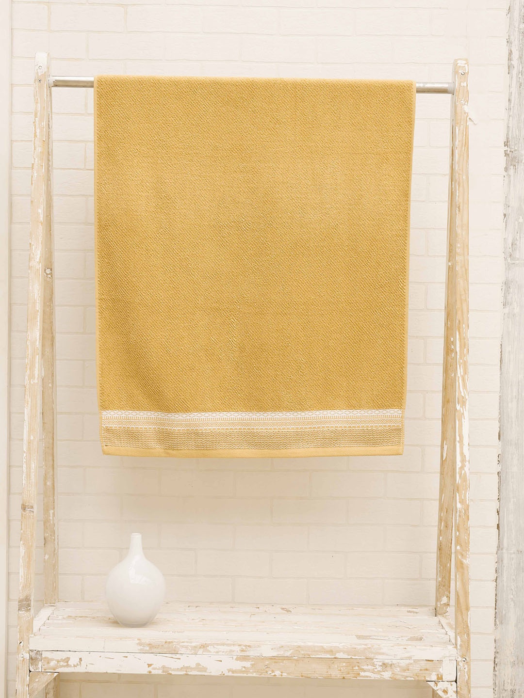 

Ariana Yellow SuperSoft High-Absorbent 540 GSM Quick-Dry Cotton Bath Tow