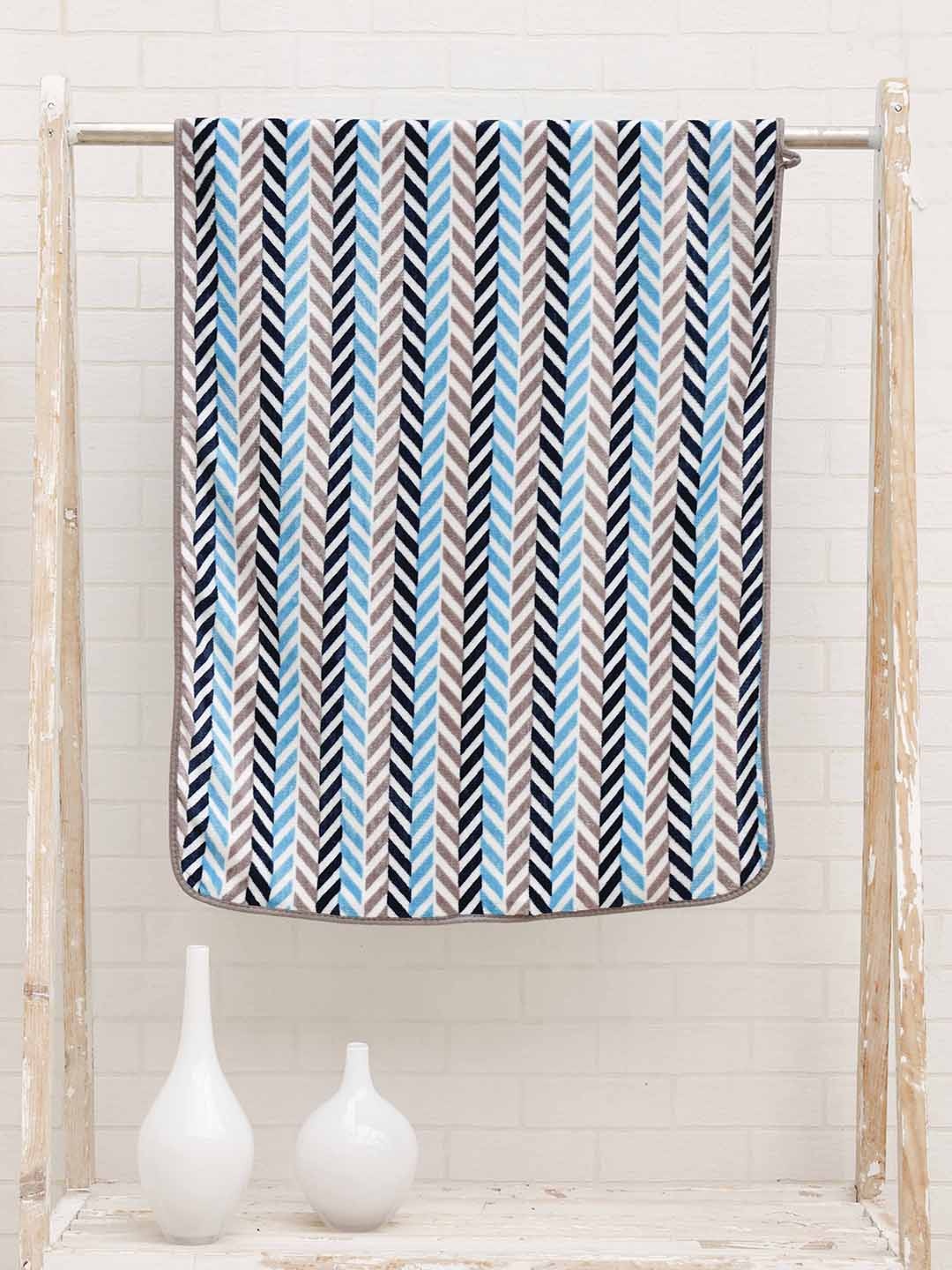 Ariana Blue & Brown Geometric Print Superior High Absorbent 400 GSM Bath Towel