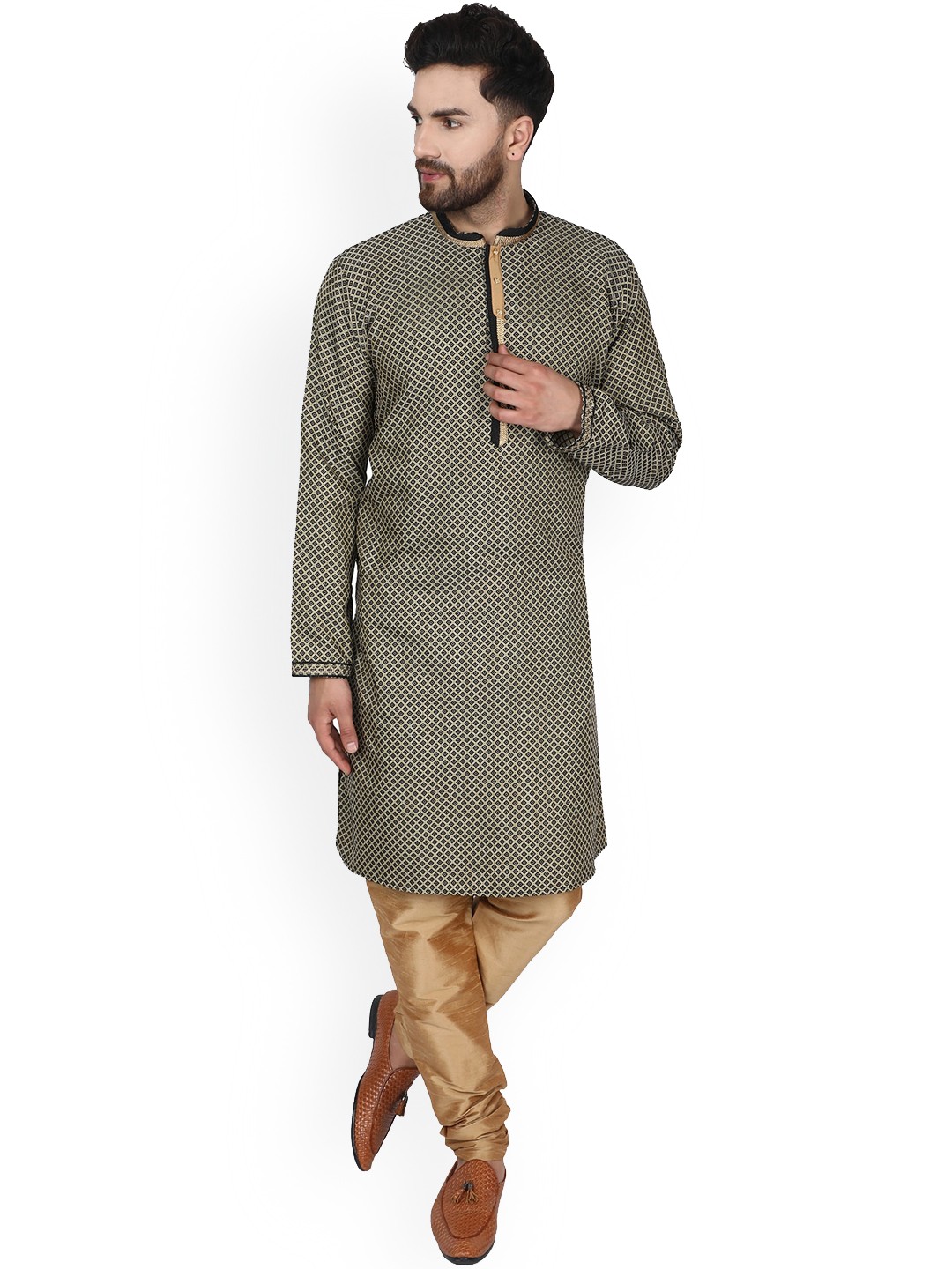 

Enciger Ethnic Motifs Printed Mandarin Collar Regular Kurta with Churidar, Black