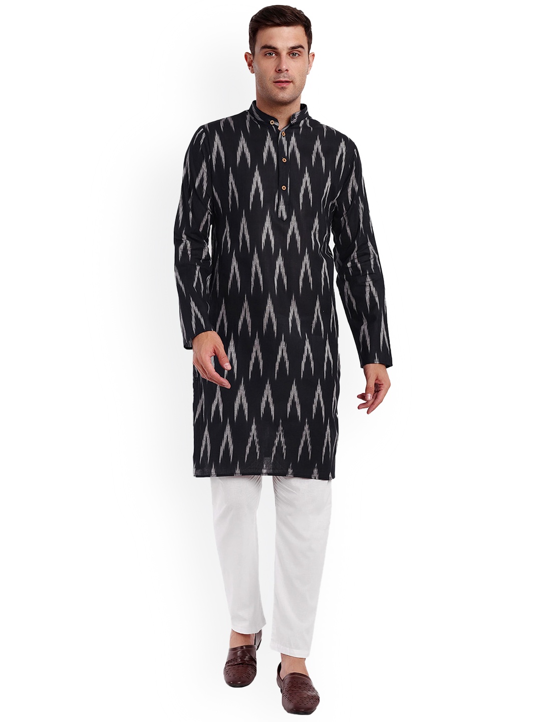 

Enciger Ethnic Motifs Printed Band Collar Pure Cotton Straight Kurta With Trousers, Black