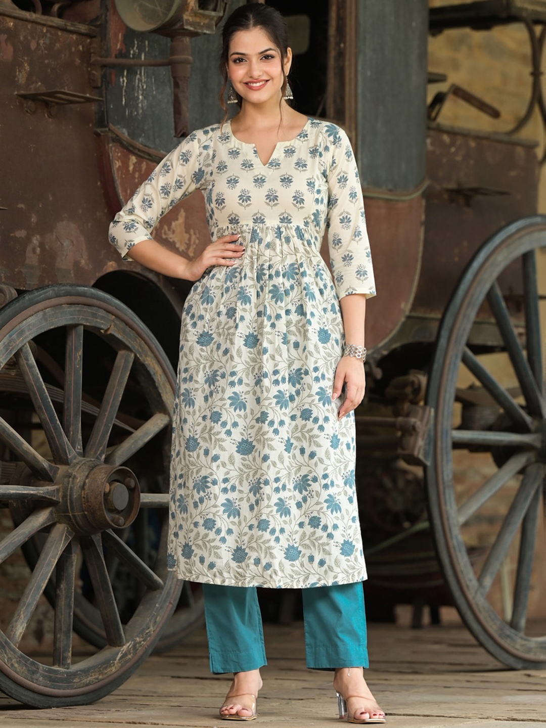 

Jaipuri Adaah Floral Printed Pleated Cotton Kurta, Off white