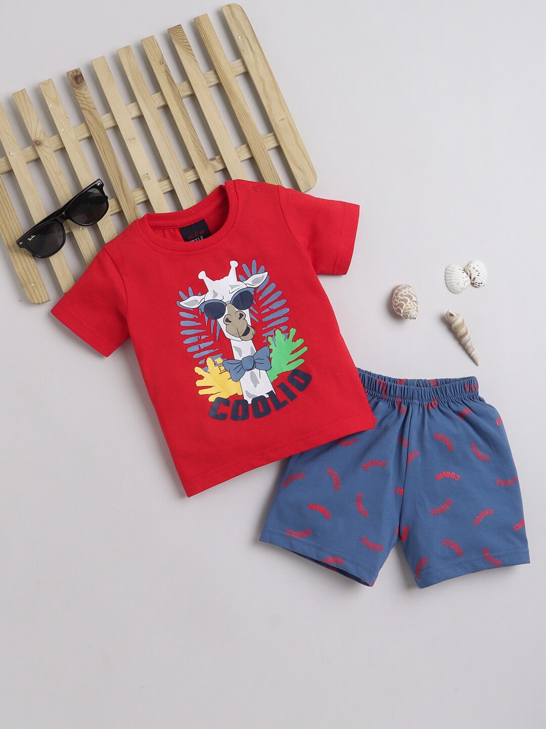 

Little County Infants Boys Printed Pure Cotton T-shirt With Shorts, Red