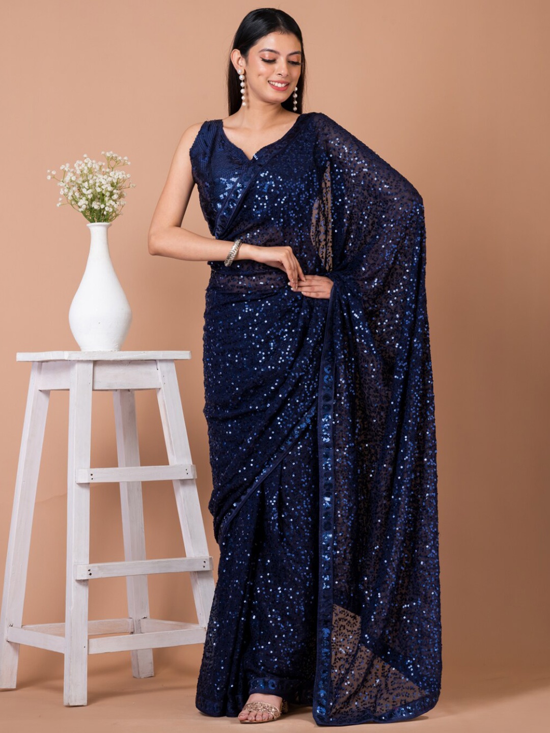 

Angroop Embellished Sequinned Saree, Blue