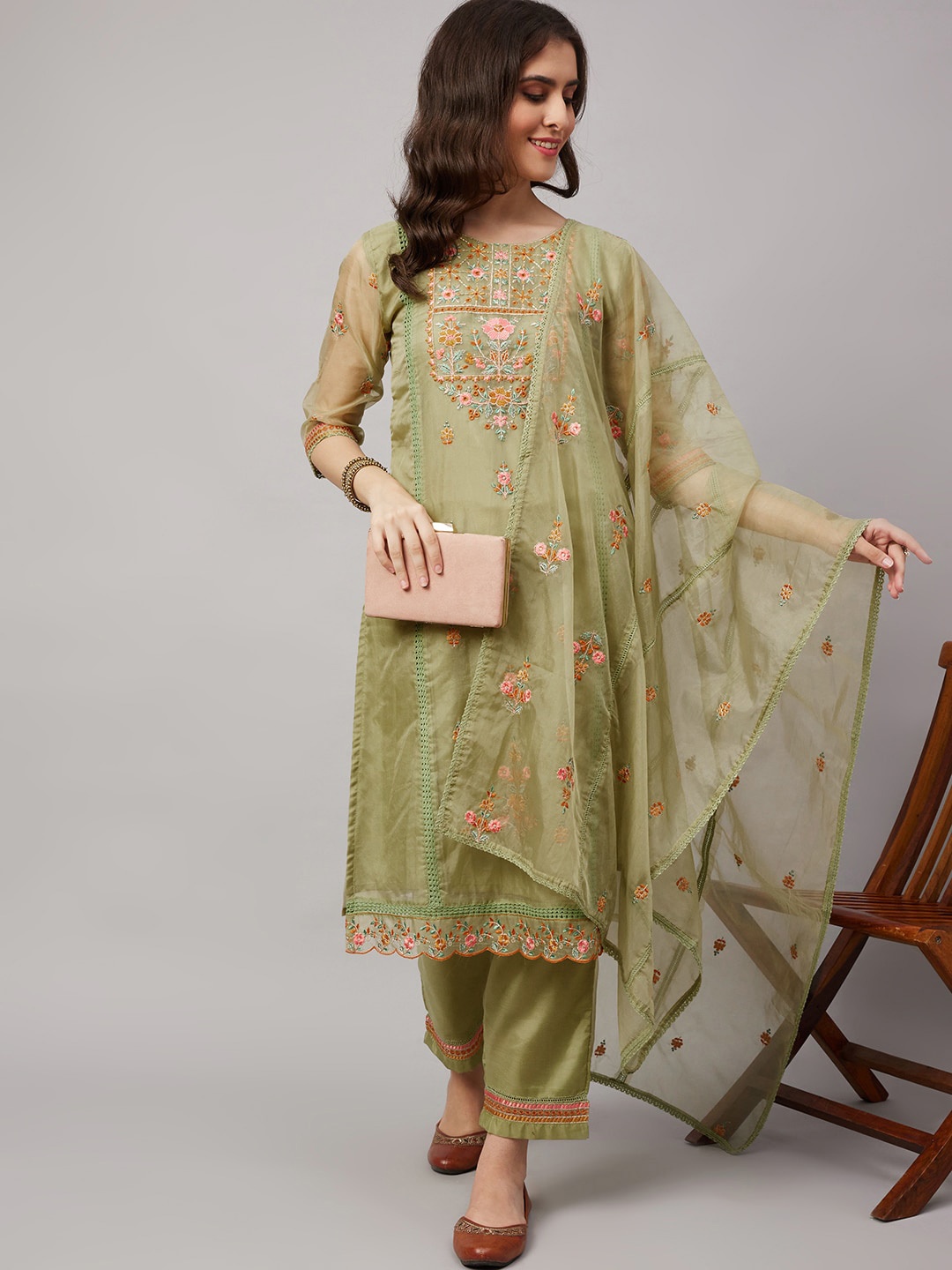 

HERE&NOW Green Floral Embroidered Regular Kurta with Trousers & Dupatta
