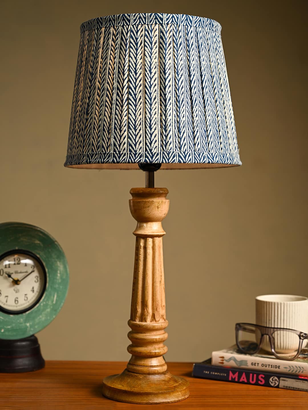 

green girgit Brown & Grey Floral Printed Pleated Frustum Shape Wooden Base Table Lamp