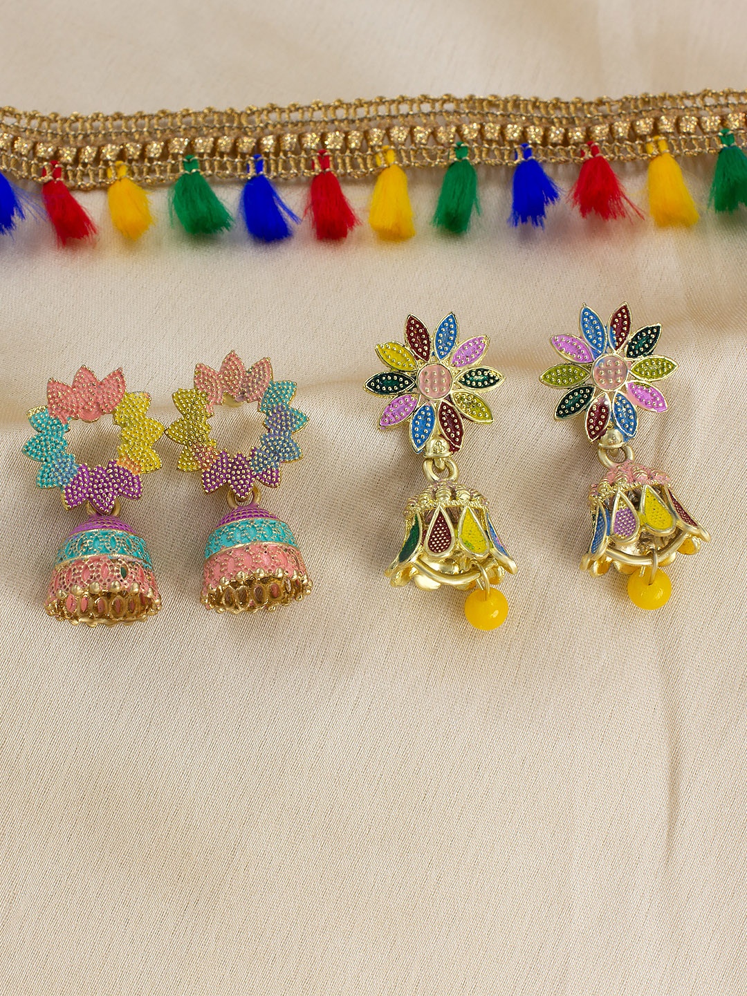 

PRIVIU Pack Of 2 Copper-Plated Dome Shaped Jumka Earrings, Yellow