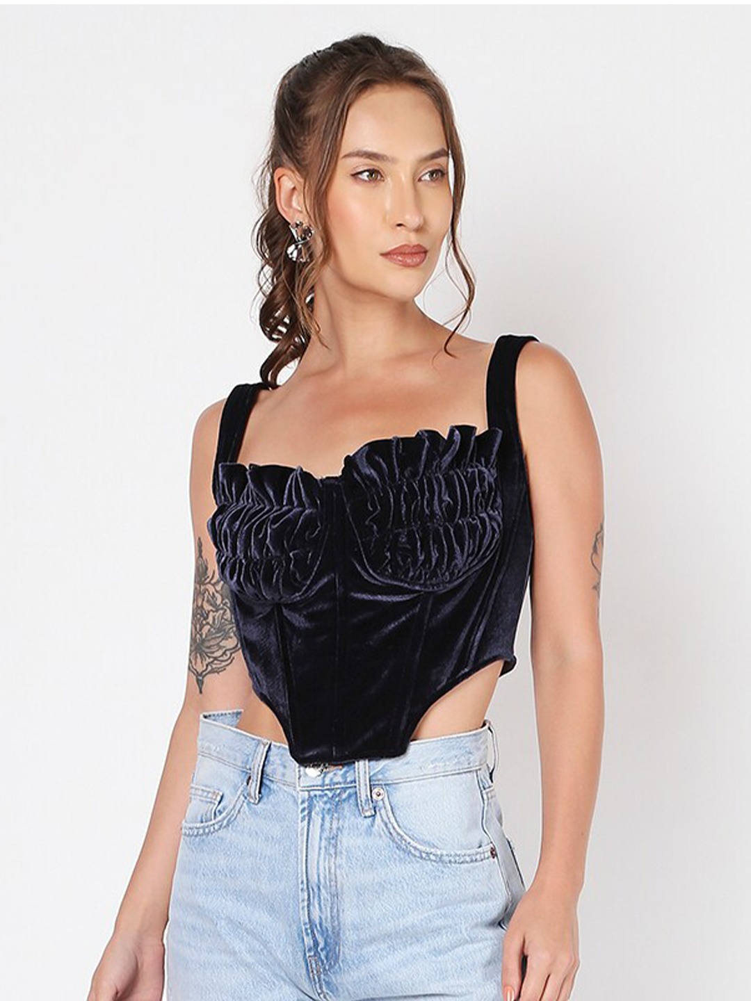 

LIYOKKI Sweetheart Neck Shoulder Straps Ruffled Velvet Corset Crop Top, Blue