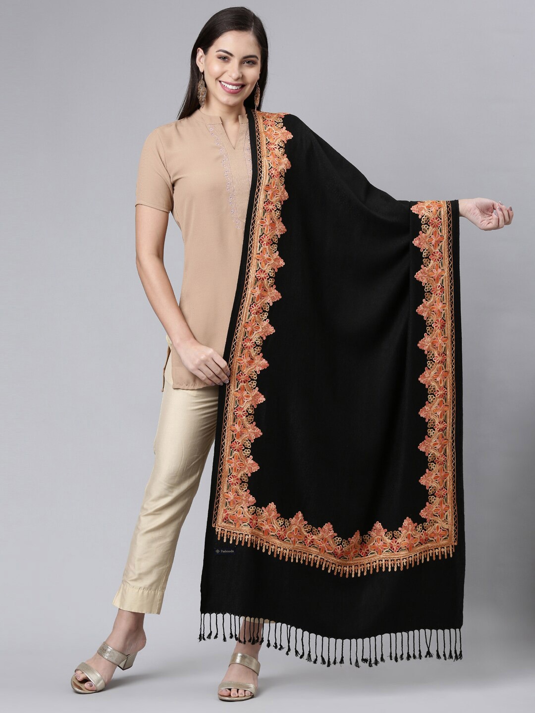 

Pashmoda Floral Embroidered Stole, Black