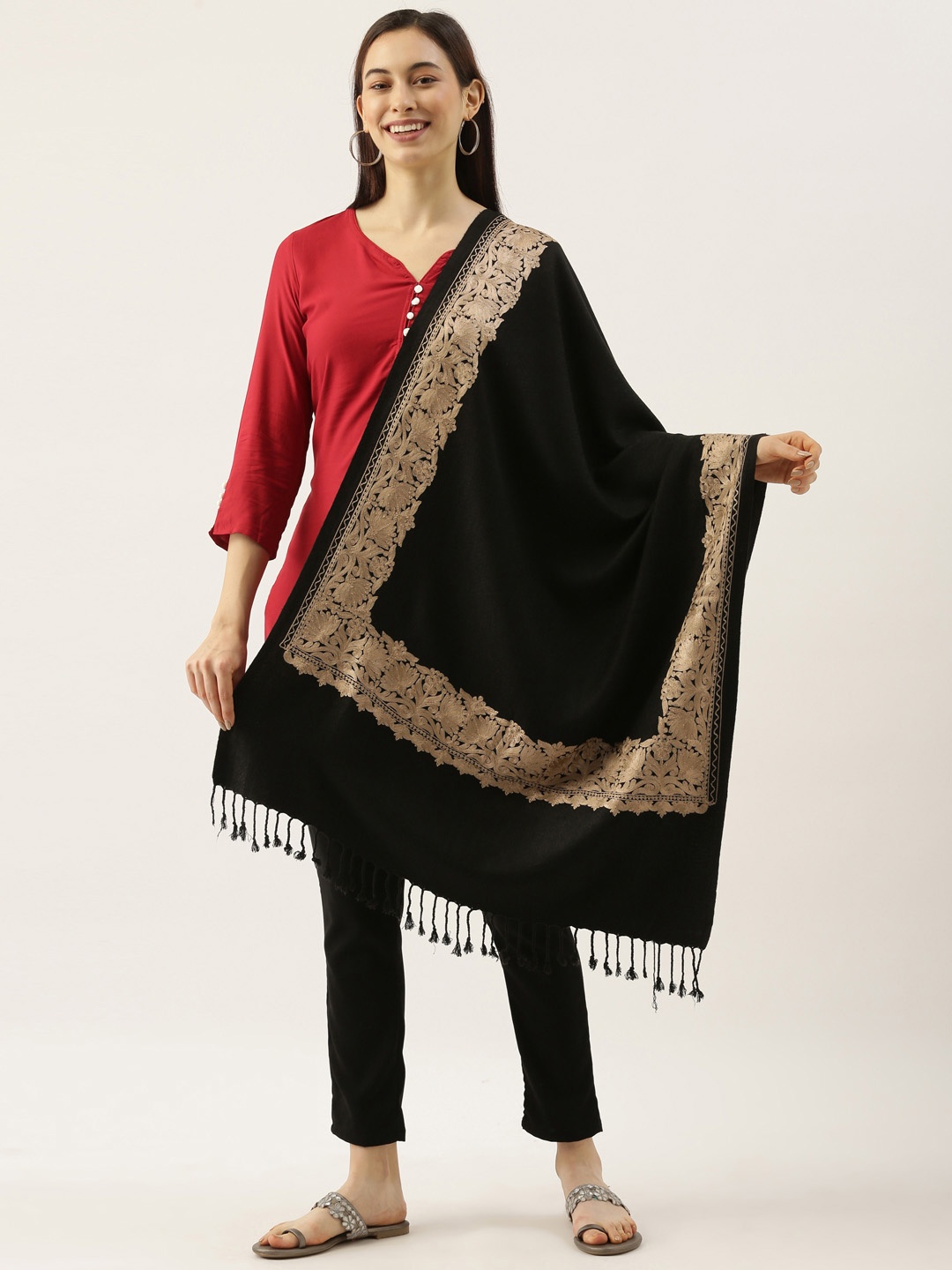 

Pashmoda Aari Embroidered Stole, Black