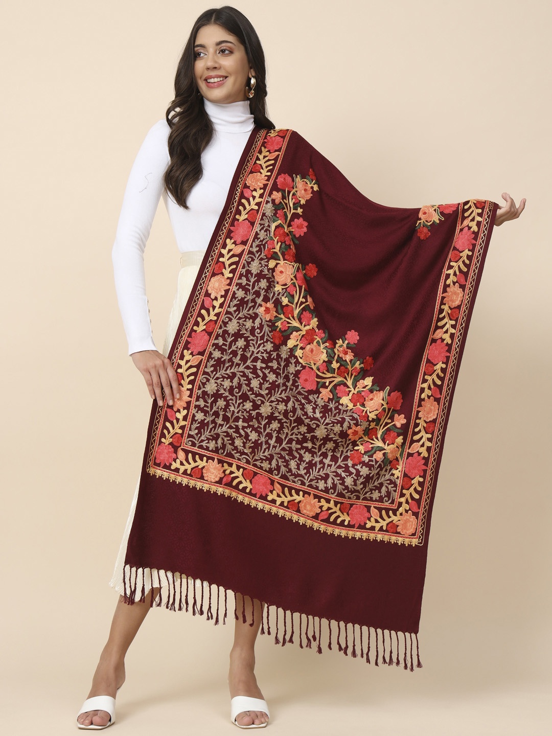 

Pashmoda Aari Floral Embroidered Stole, Maroon