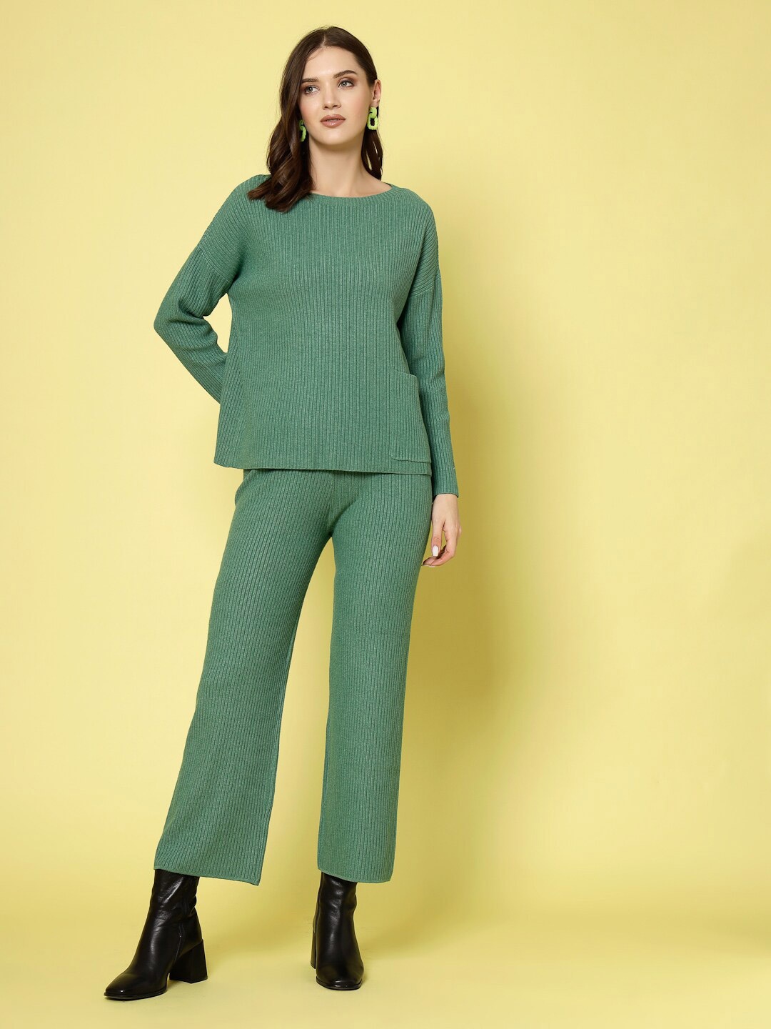

Mafadeny Round Neck Long Sleeve Nylon Top With Trousers, Green