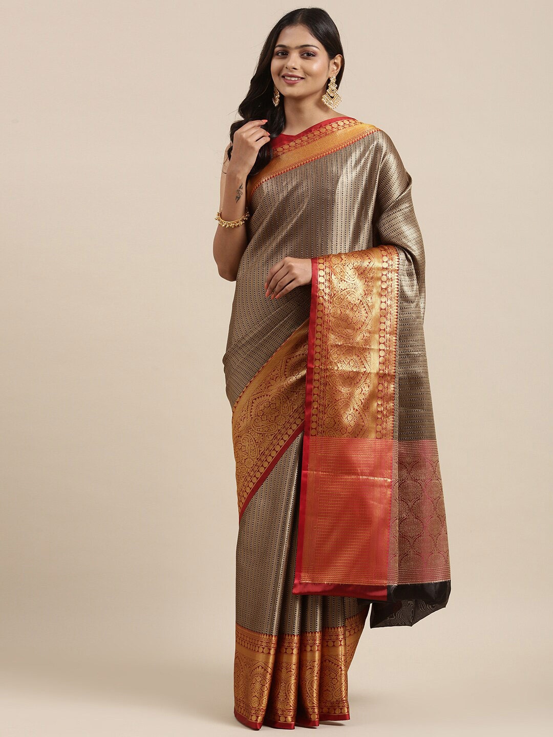 

Humairah Ethnic Motifs Woven Design Zari Banarasi Saree, Black