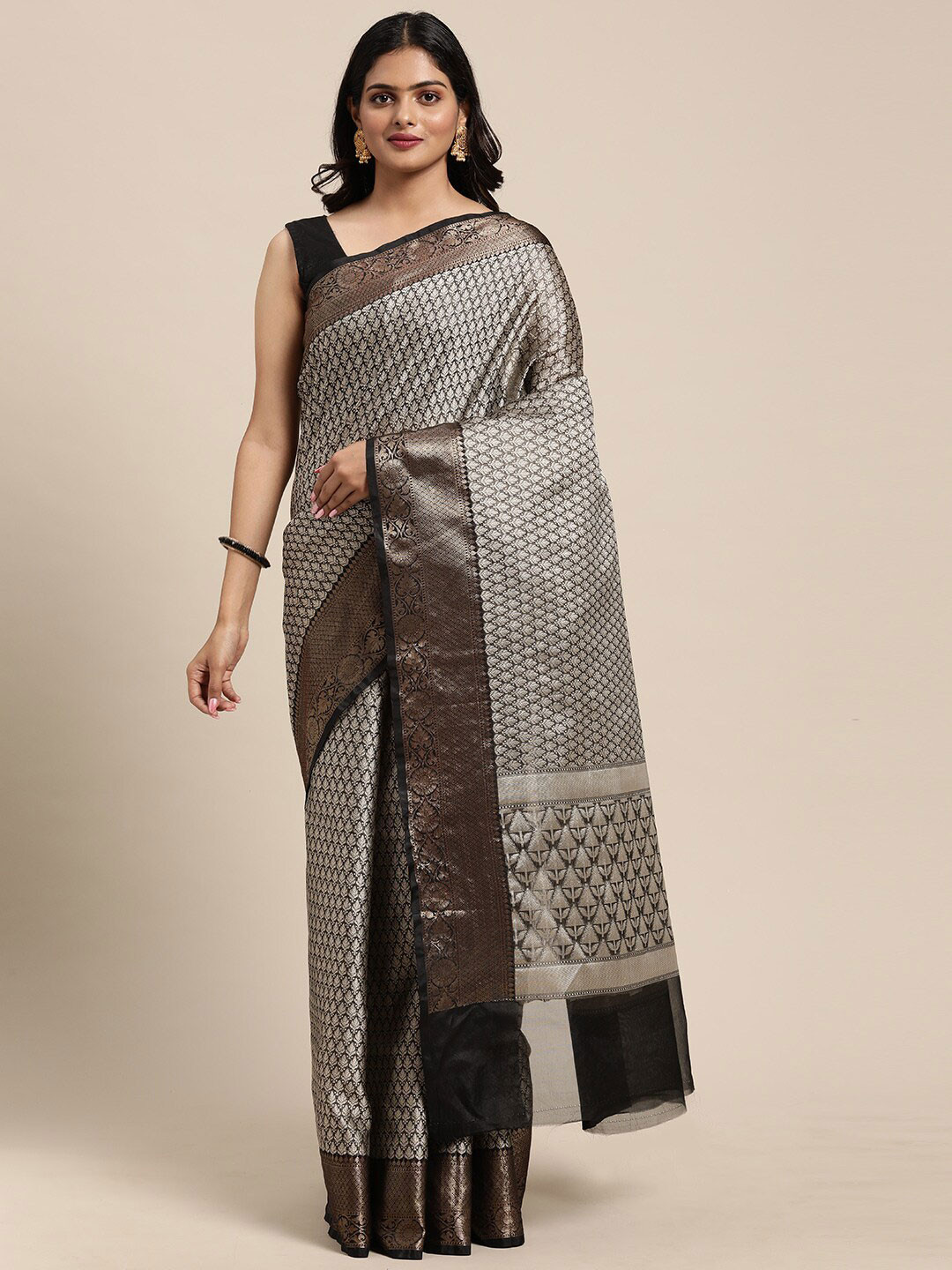 

Humairah Woven Design Zari Banarasi Saree, Black