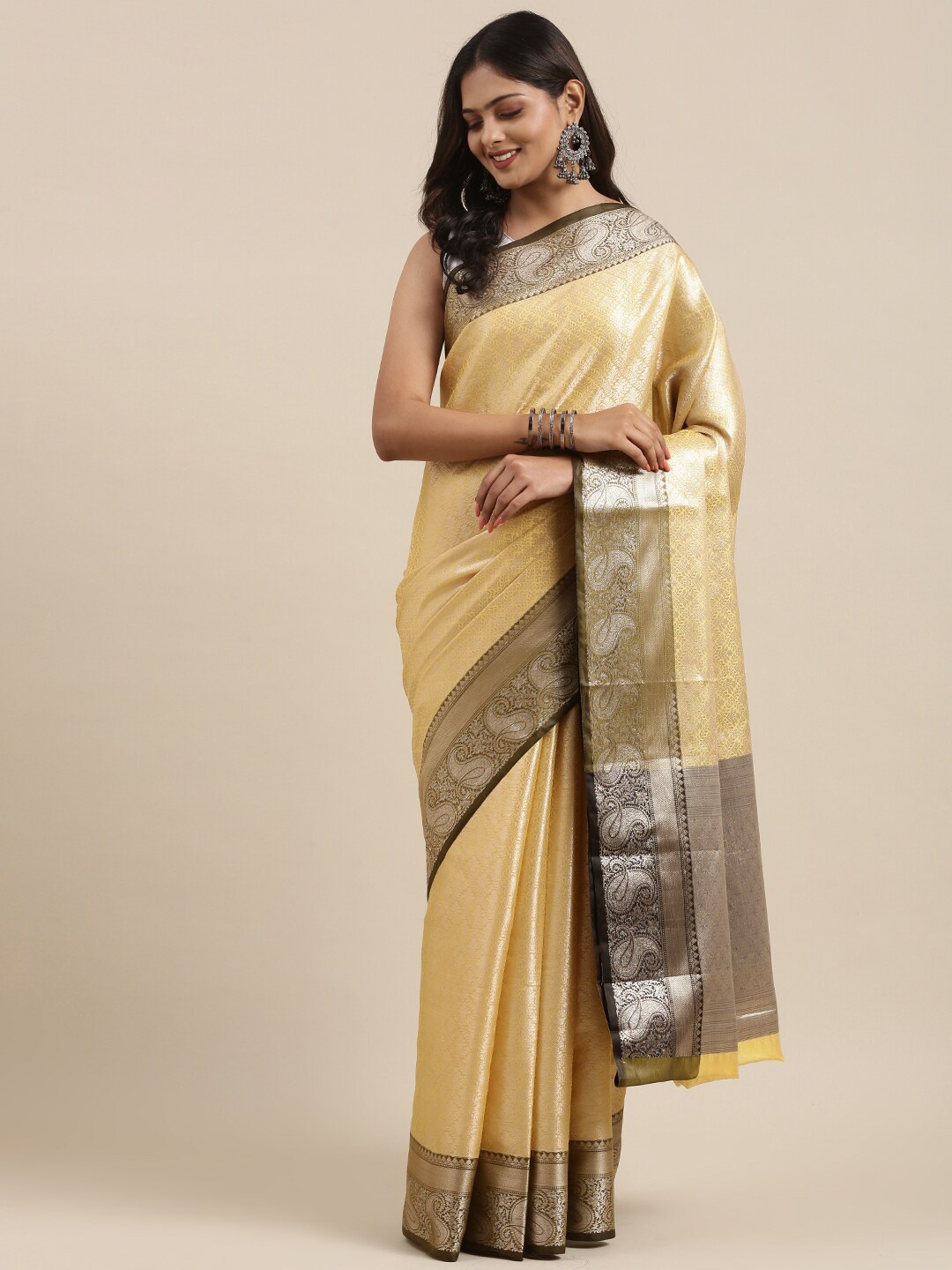 

Humairah Ethnic Motifs Woven Design Zari Silk Blend Banarasi Saree, Gold