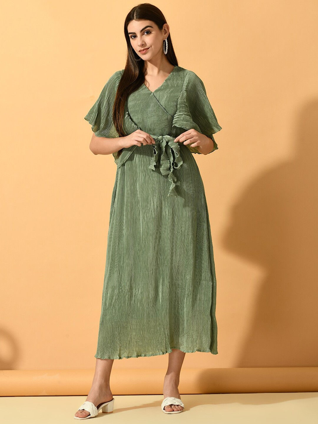 

Sangria Flared Sleeve Crepe A-Line Midi Dress, Green