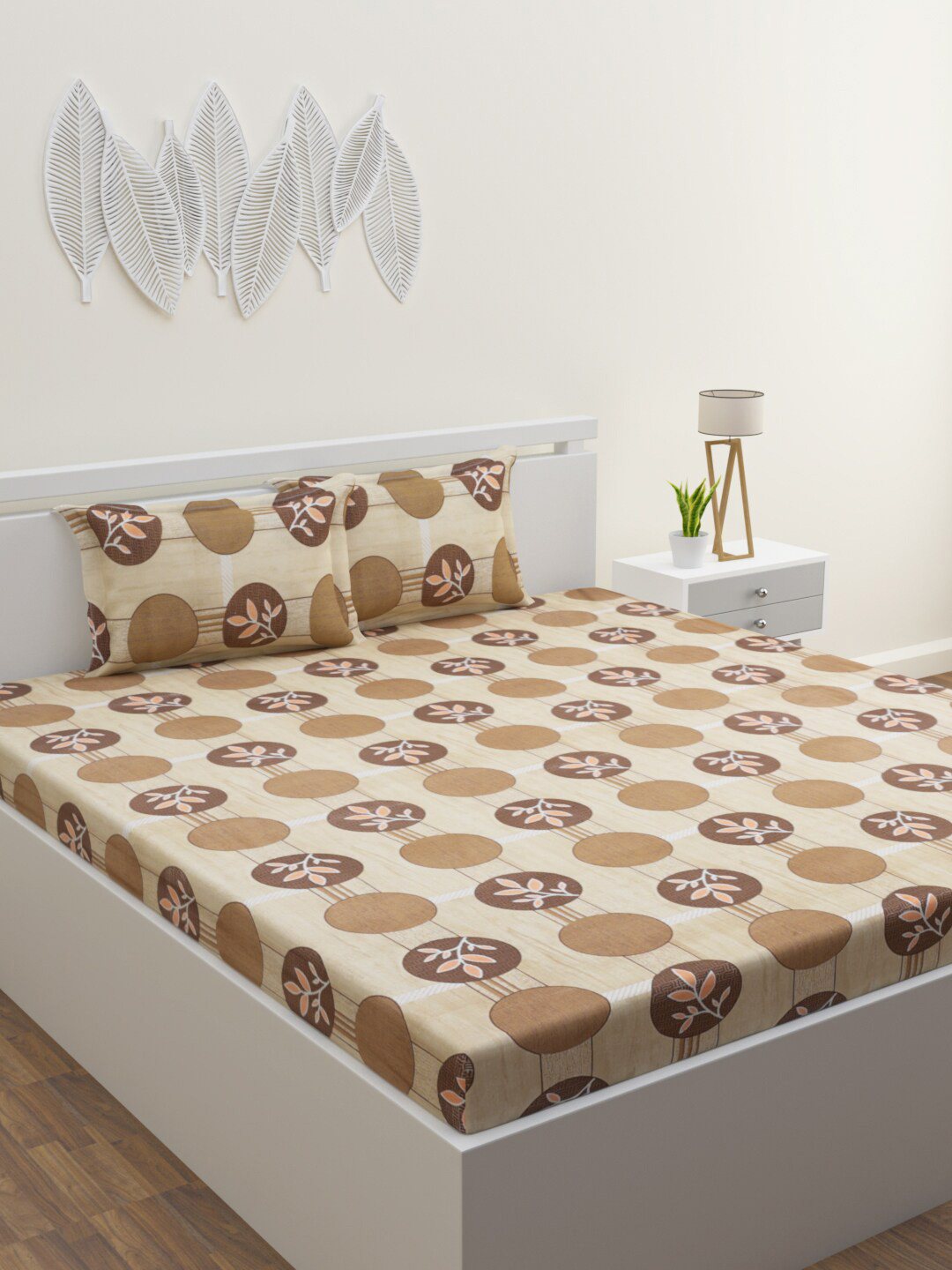 

HERE&NOW Era White & Brown Floral Pure Cotton 120 TC Queen Bedsheet With 2 Pillow Covers
