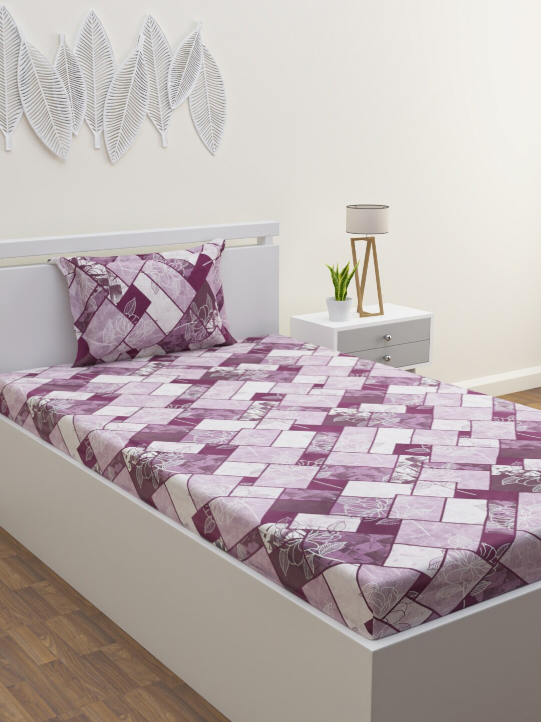 

HERE&NOW White & Purple Geometric Cotton 120 TC Single Bedsheet With 1 Pillow Cover
