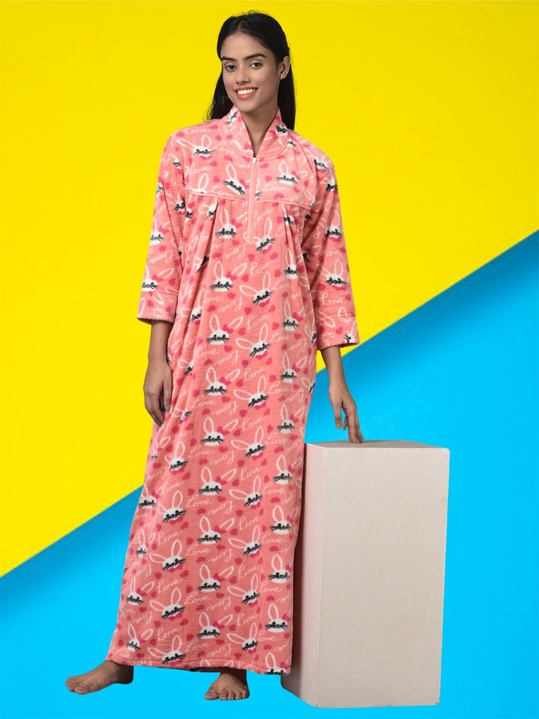 

Noty Graphic Printed V-Neck Maxi Nightdress, Orange