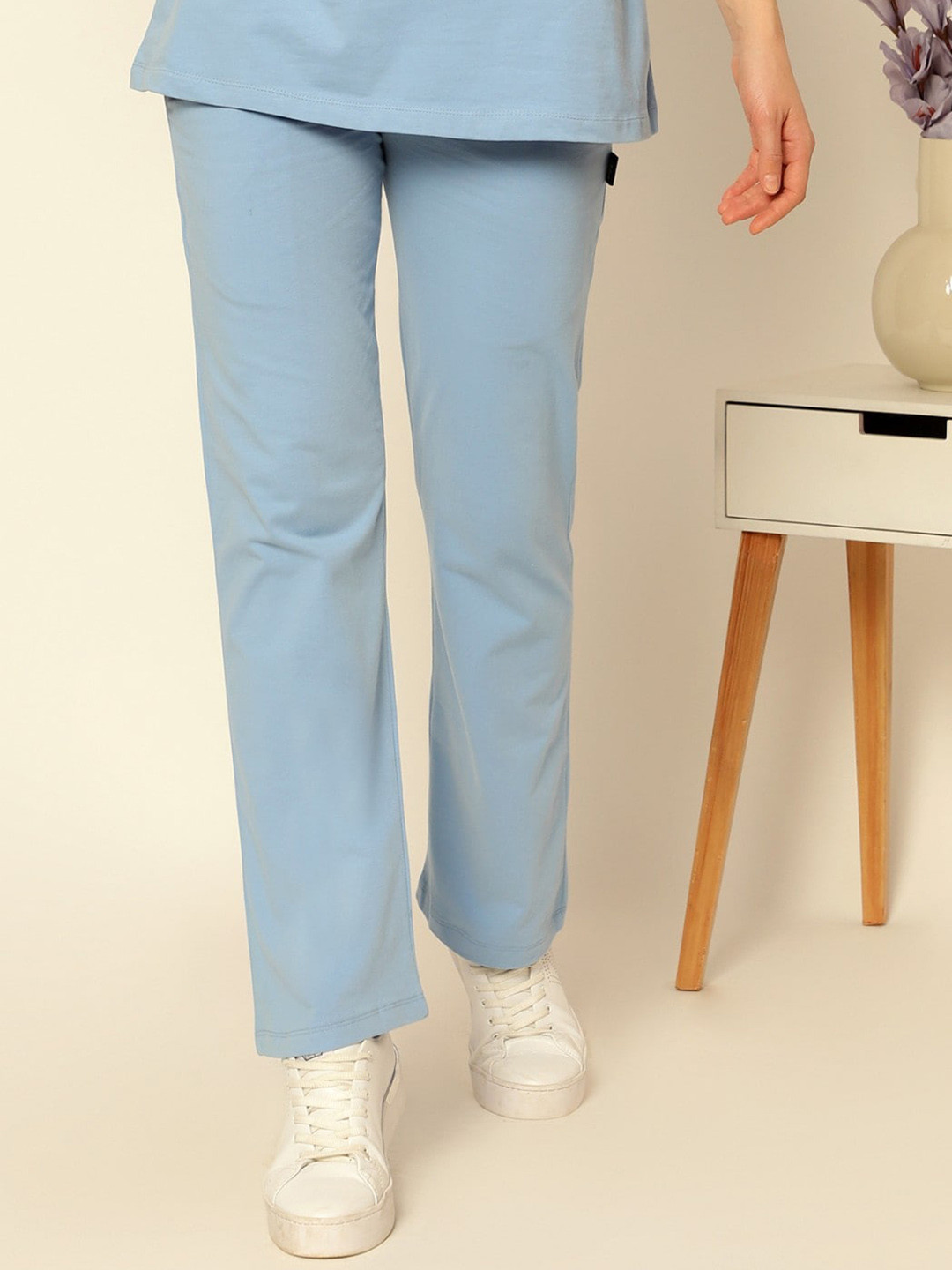

House Of Zelena Women Trousers, Blue