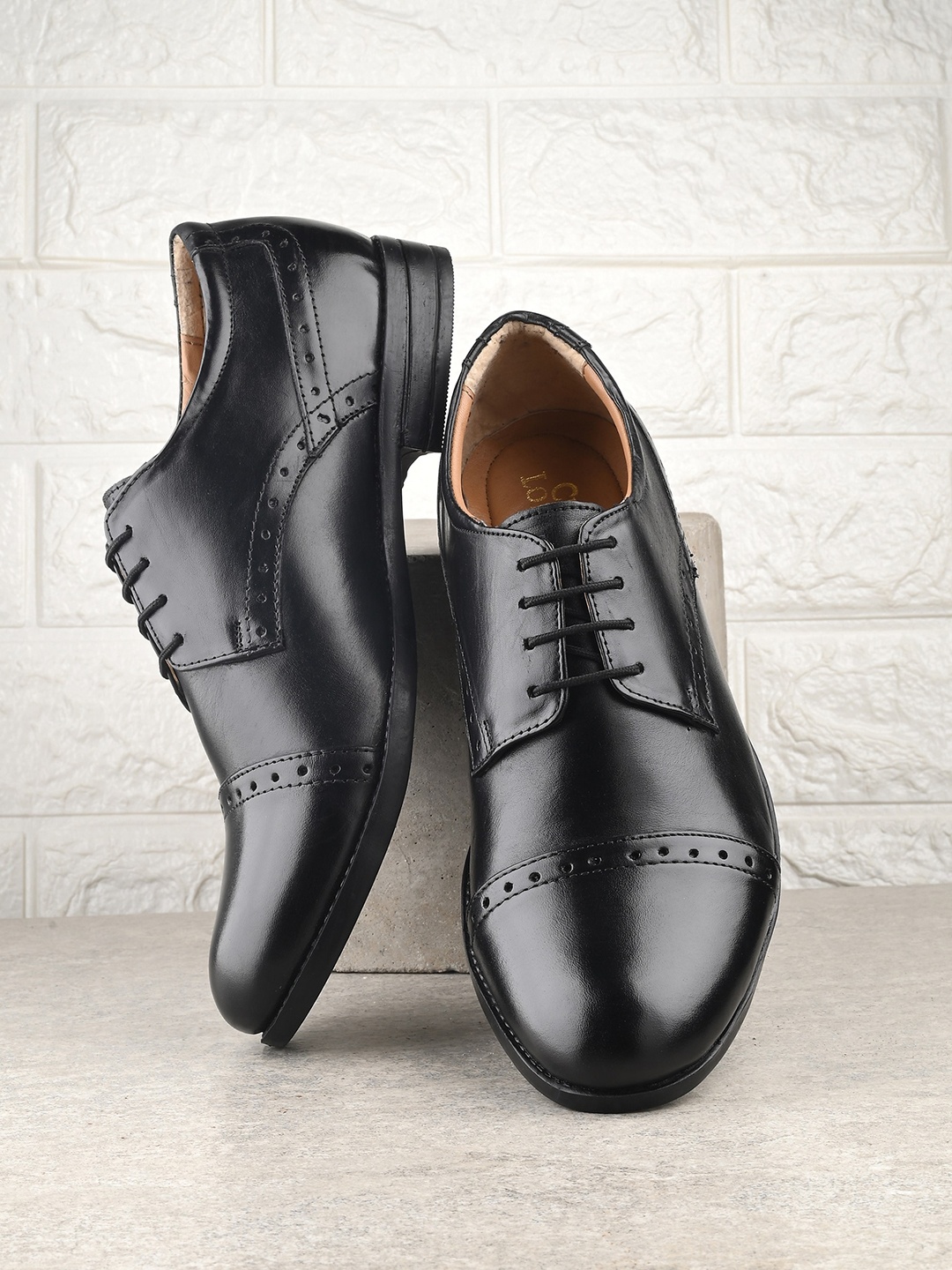 CLOG LONDON Men Perforated Leather Formal Derbys, Black