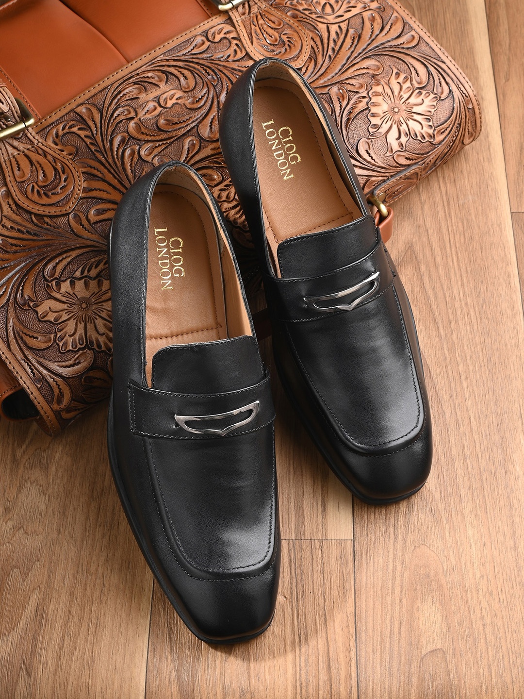 

CLOG LONDON Men Square Toe Leather Penny Loafers, Black