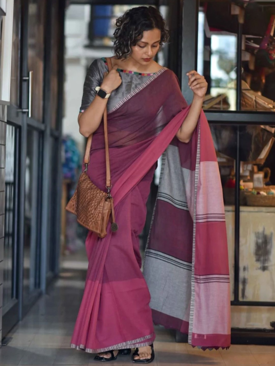 

Suta Purple & Grey Pure Cotton Saree