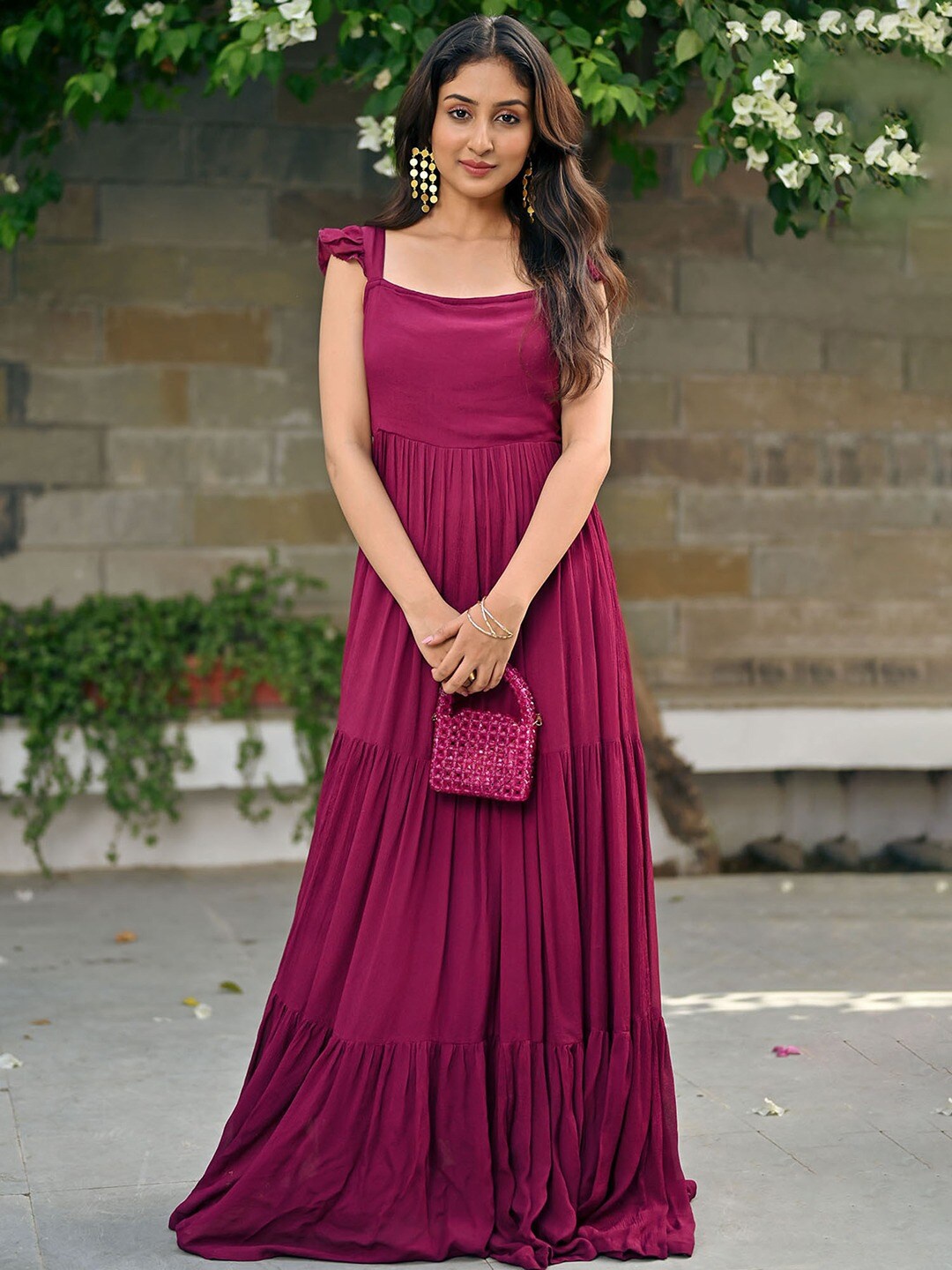 

NORE21 Square Neck Cap Sleeve Pleated Tiered Maxi Dress, Maroon