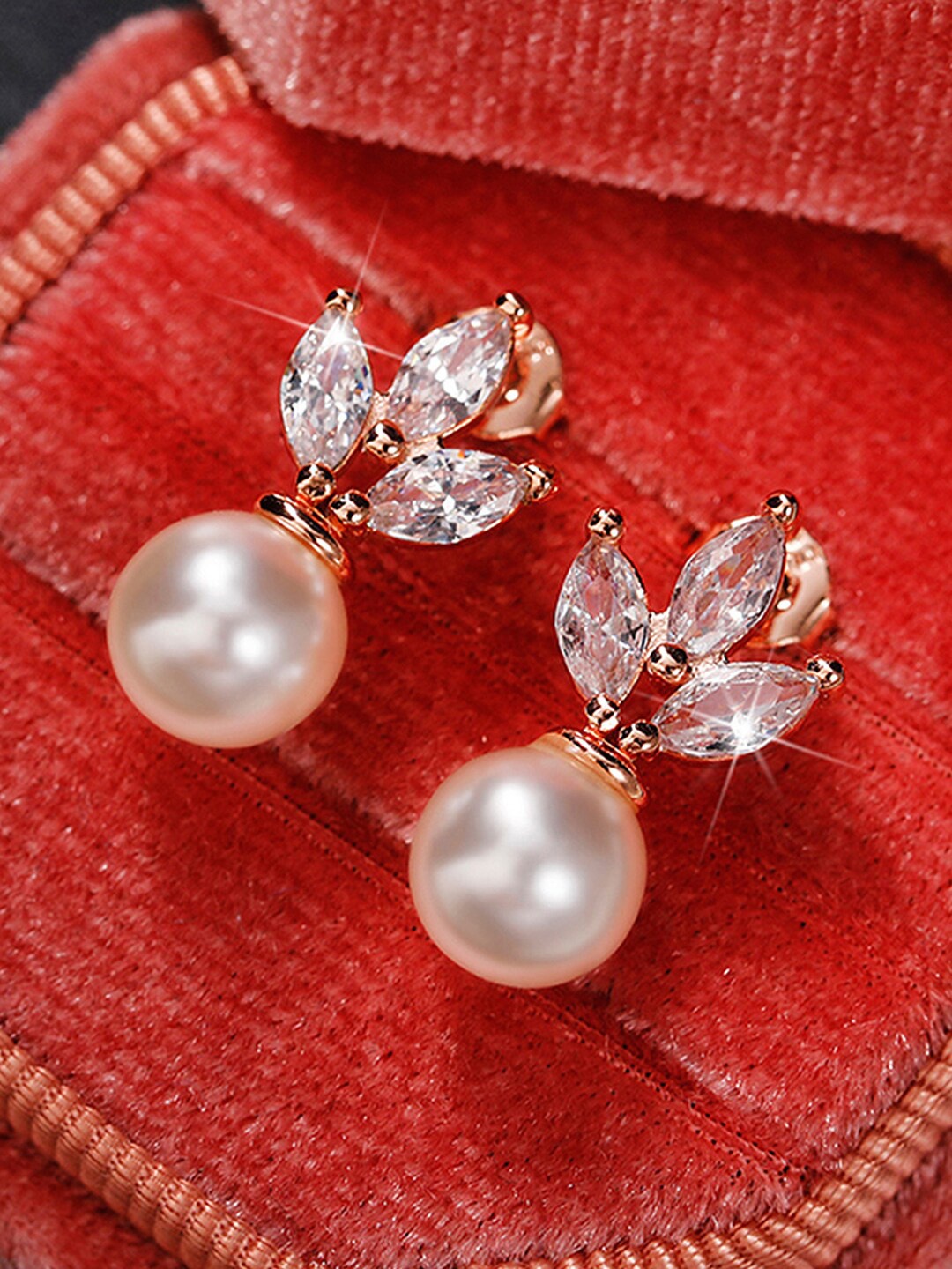 

Jewels Galaxy Rose Gold Plated Contemporary Stud Earrings