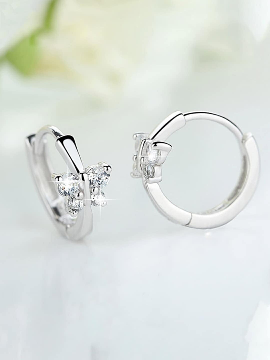 

Jewels Galaxy Silver-Plated Contemporary Hoop Earrings