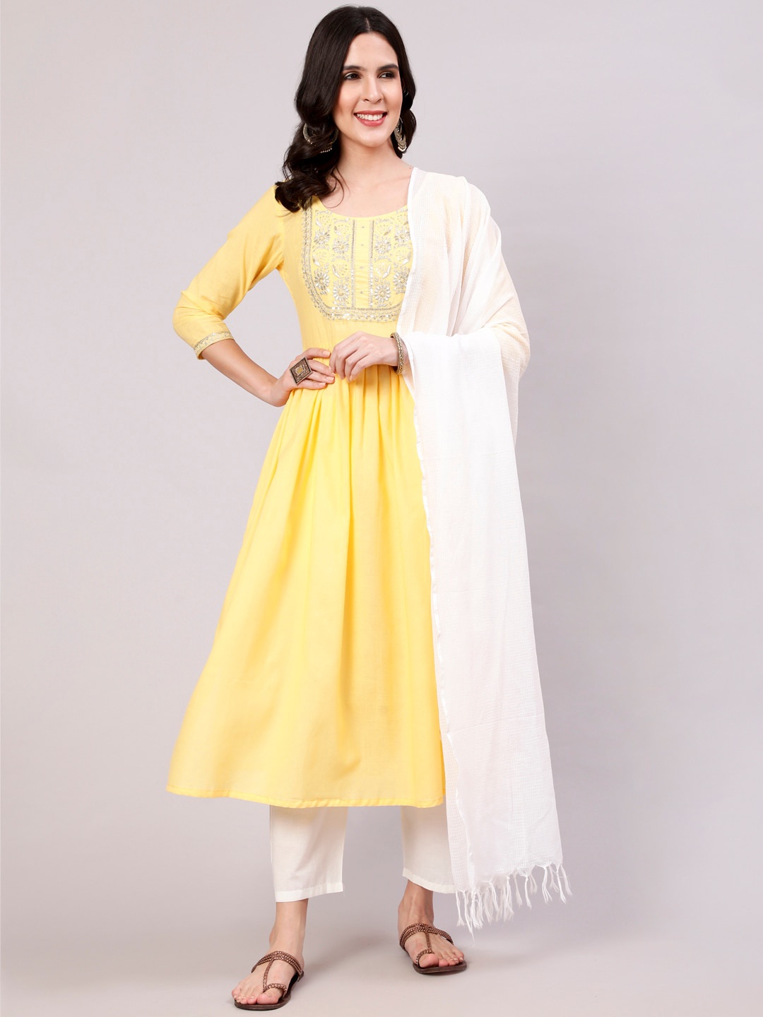 

THE NKS PLUS Yoke Design Regular Sequinned Pure Cotton Kurta With Trousers & Dupatta, Yellow