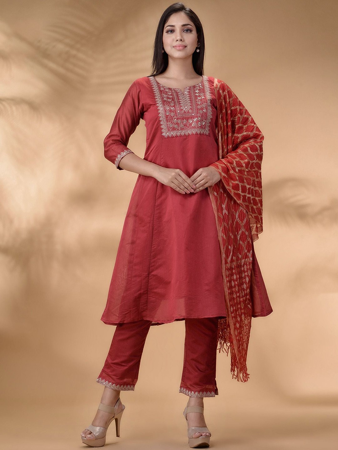 

Disli Floral Yoke Design PanelledThread Work Pure Silk Kurta with Trousers & Dupatta, Red