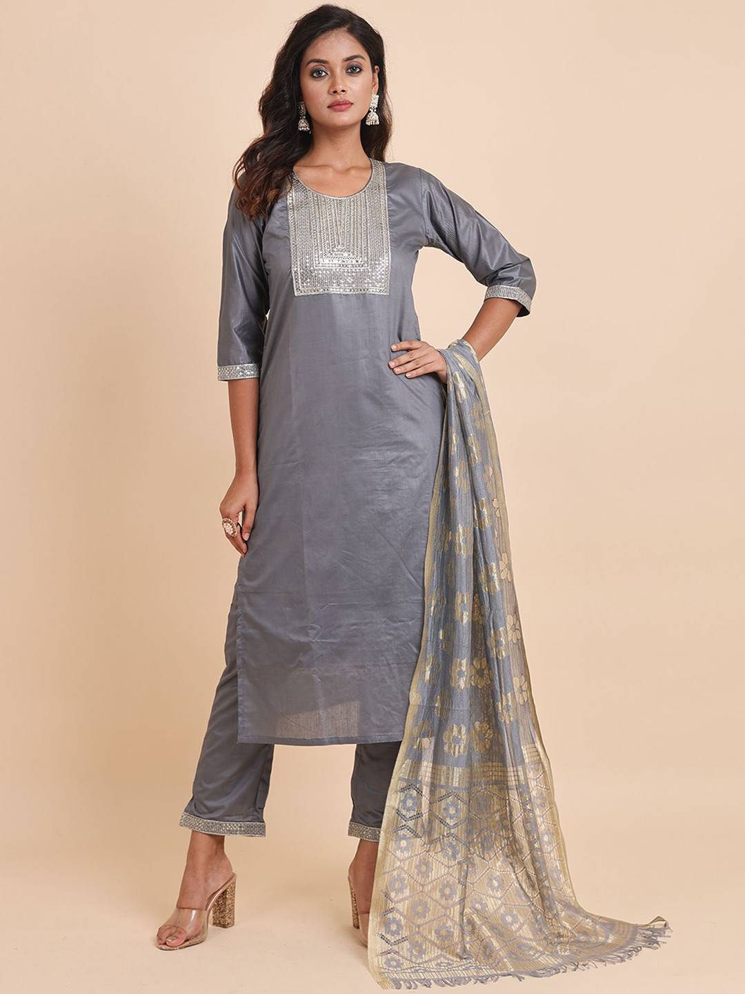 

Disli Ethnic Yoke Design Thread Work Sequined Pure Silk Kurta with Trousers & Dupatta, Grey