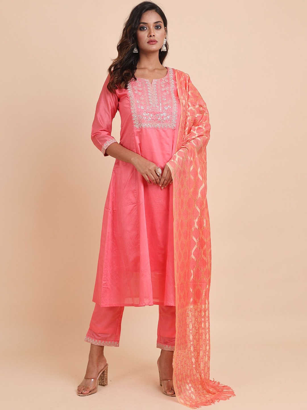 

Disli Ethnic Motifs Yoke Design Thread Work Pure Silk Kurta with Trousers & Dupatta, Peach