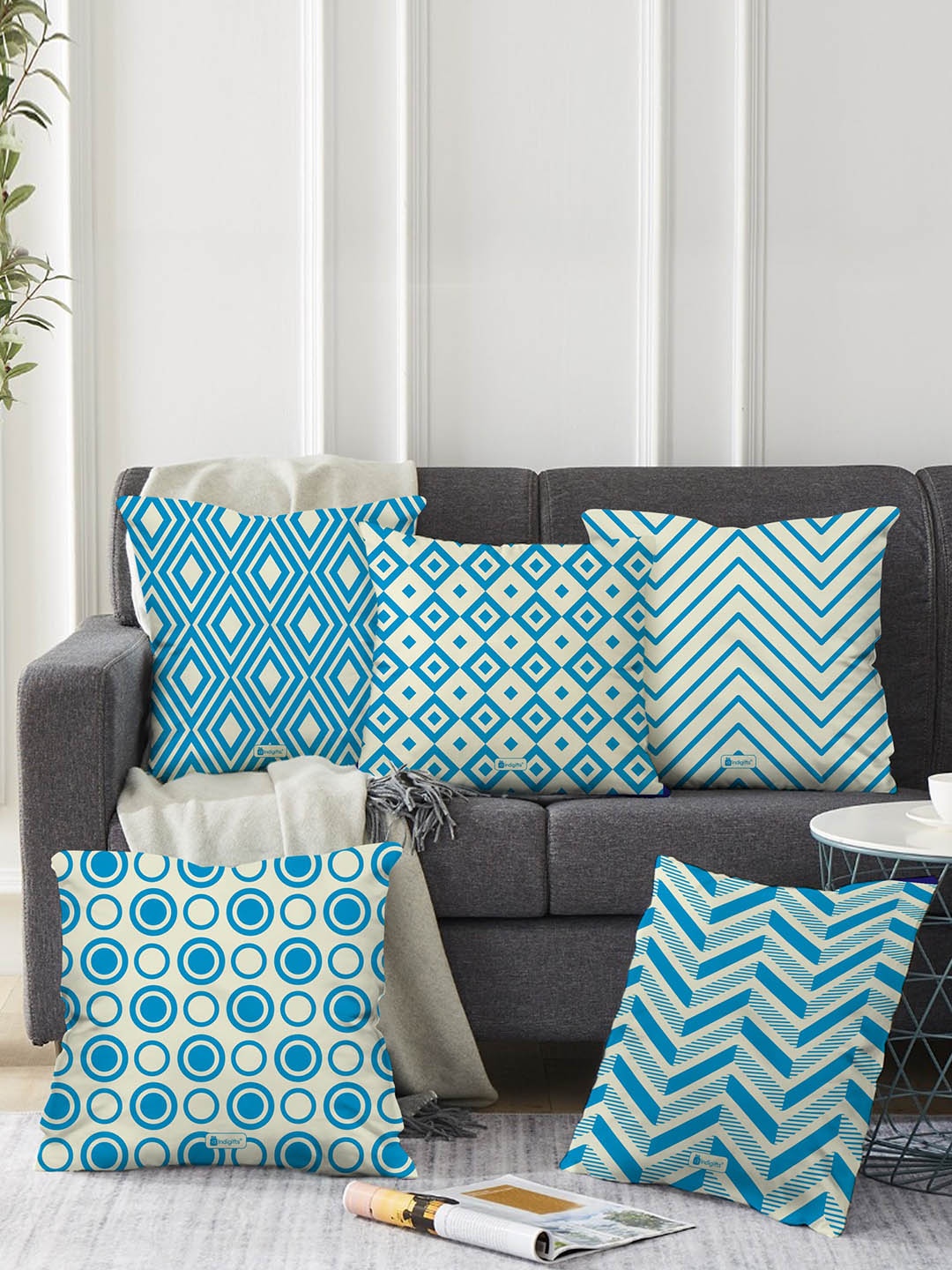 

Indigifts Blue & White 5 Pieces Printed Filled Cushion