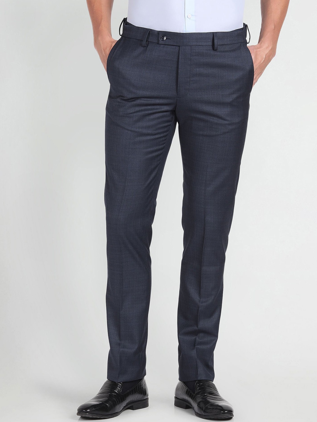 

Arrow Men Autoflex Checked Trousers, Blue