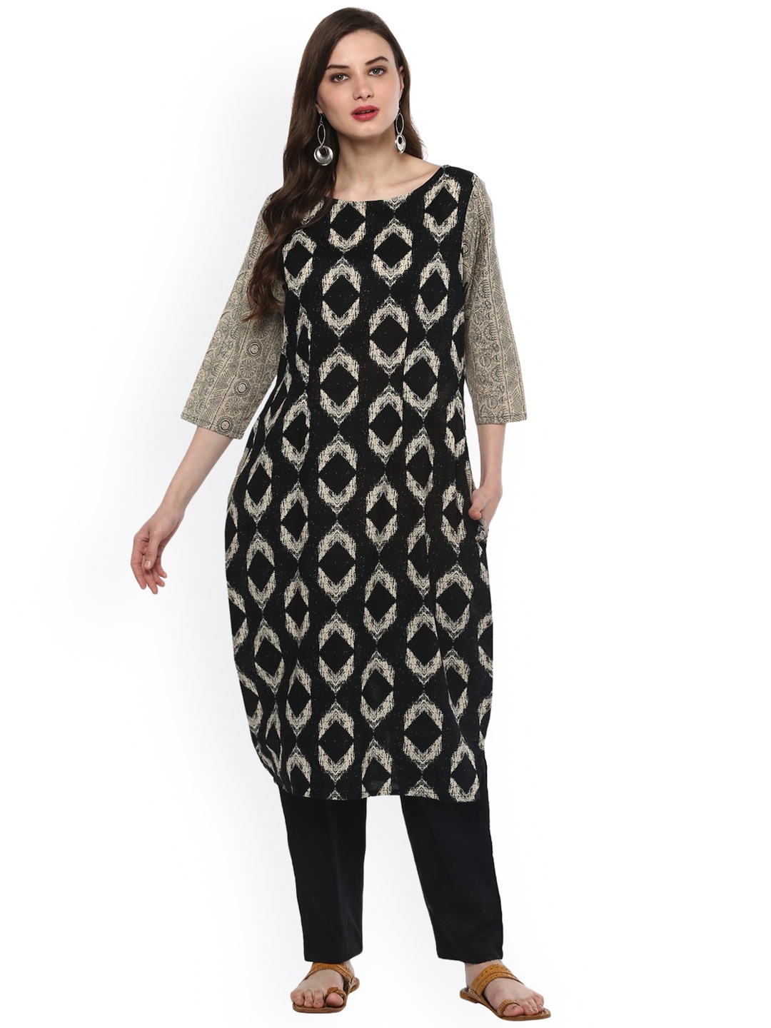 

Pannkh Women Black & Beige Printed A-Line Kurta