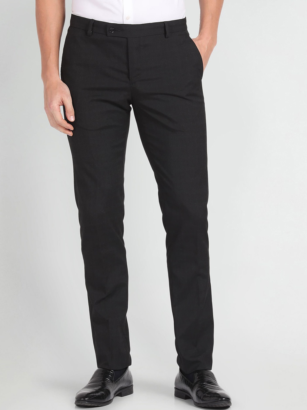 

Arrow Mid-Rise Formal Trouser, Black