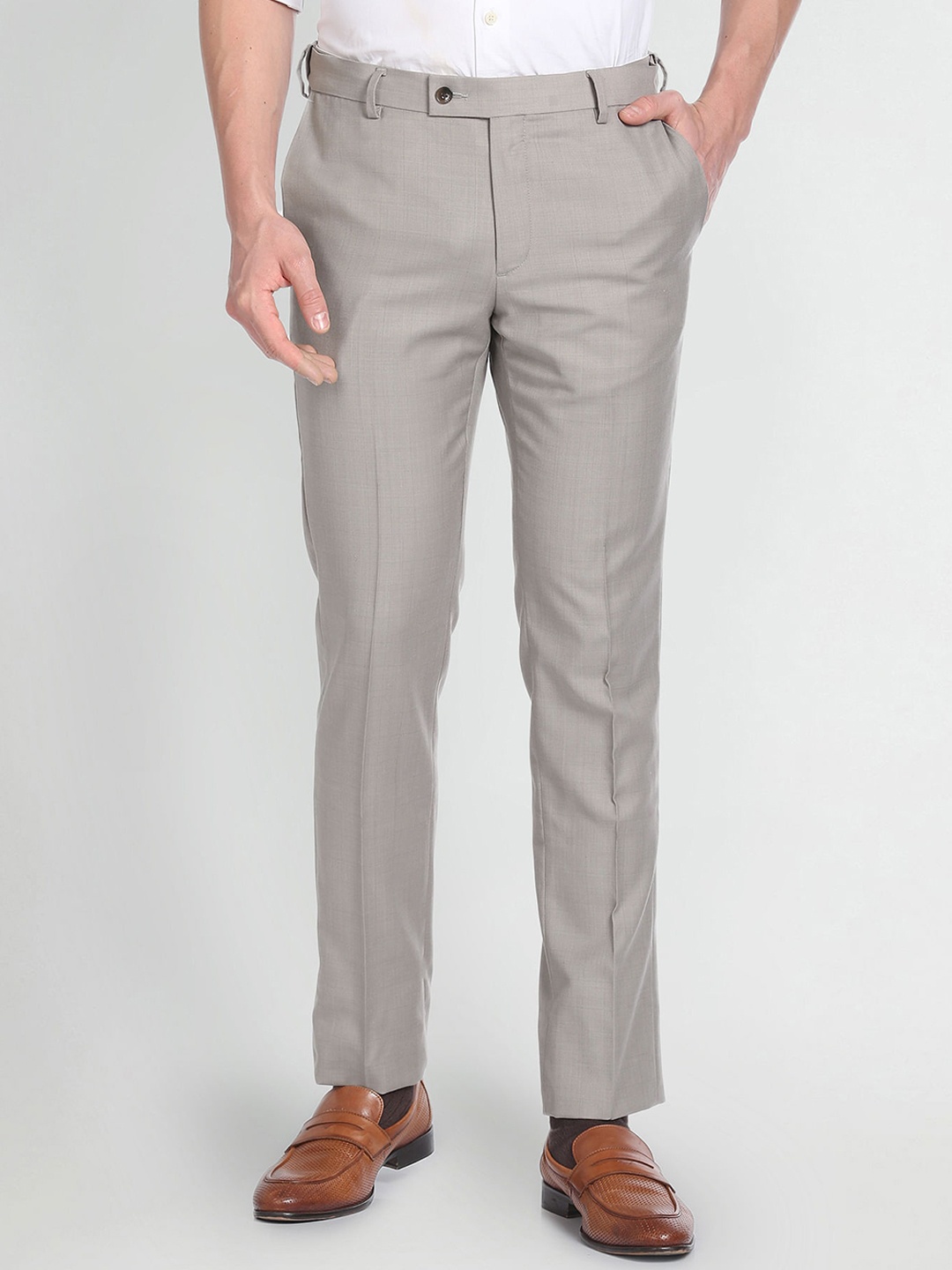 

Arrow Men Windowpane Checks Autoflex Trousers, Brown