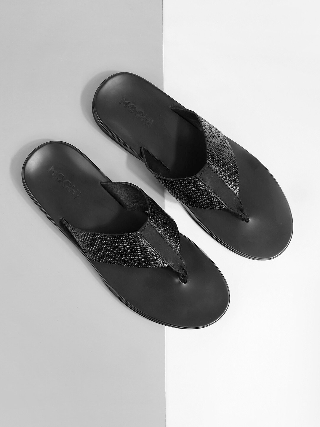 

Mochi Men Leather Comfort Sandals, Black
