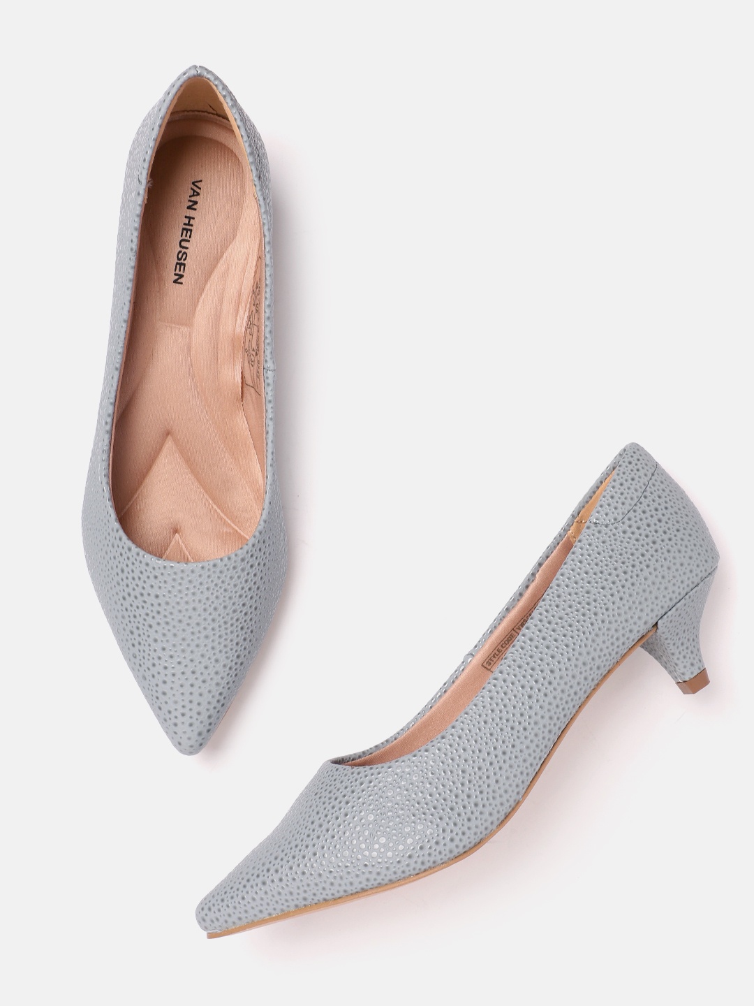 

Van Heusen Woman Textured Kitten Pumps, Grey