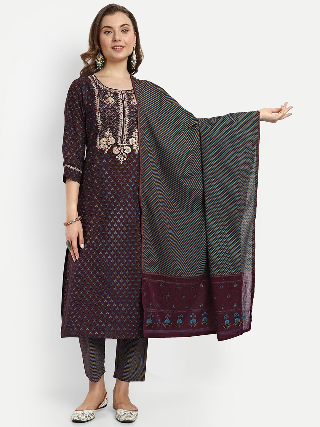 

mumzhug Ethnic Motifs Embroidered Maternity Pure Cotton Kurta With Trousers & Dupatta, Burgundy