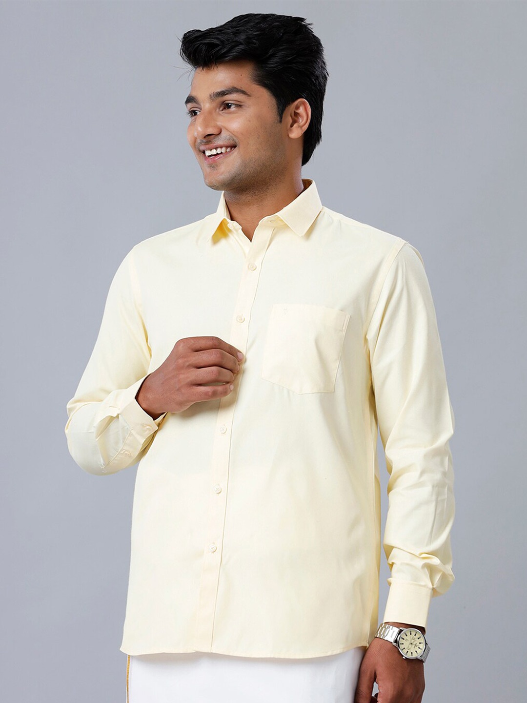 

Ramraj Spread Collar Opaque Casual Shirt, Cream