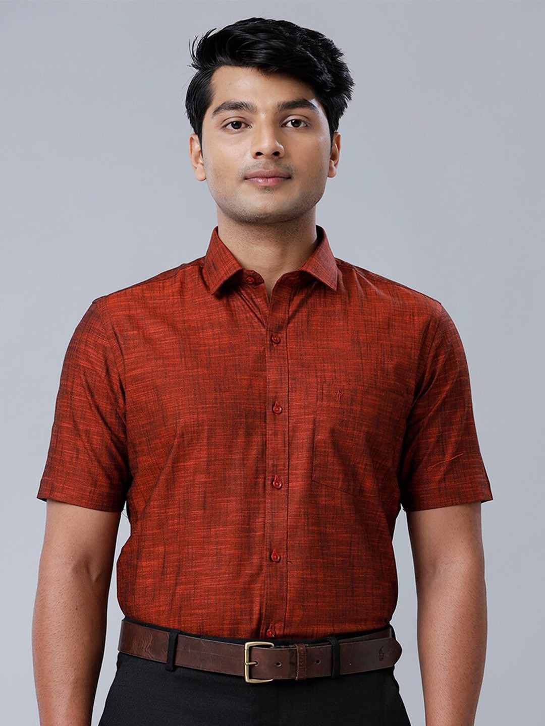 

Ramraj Cotton Half Sleeve Shirt, Maroon